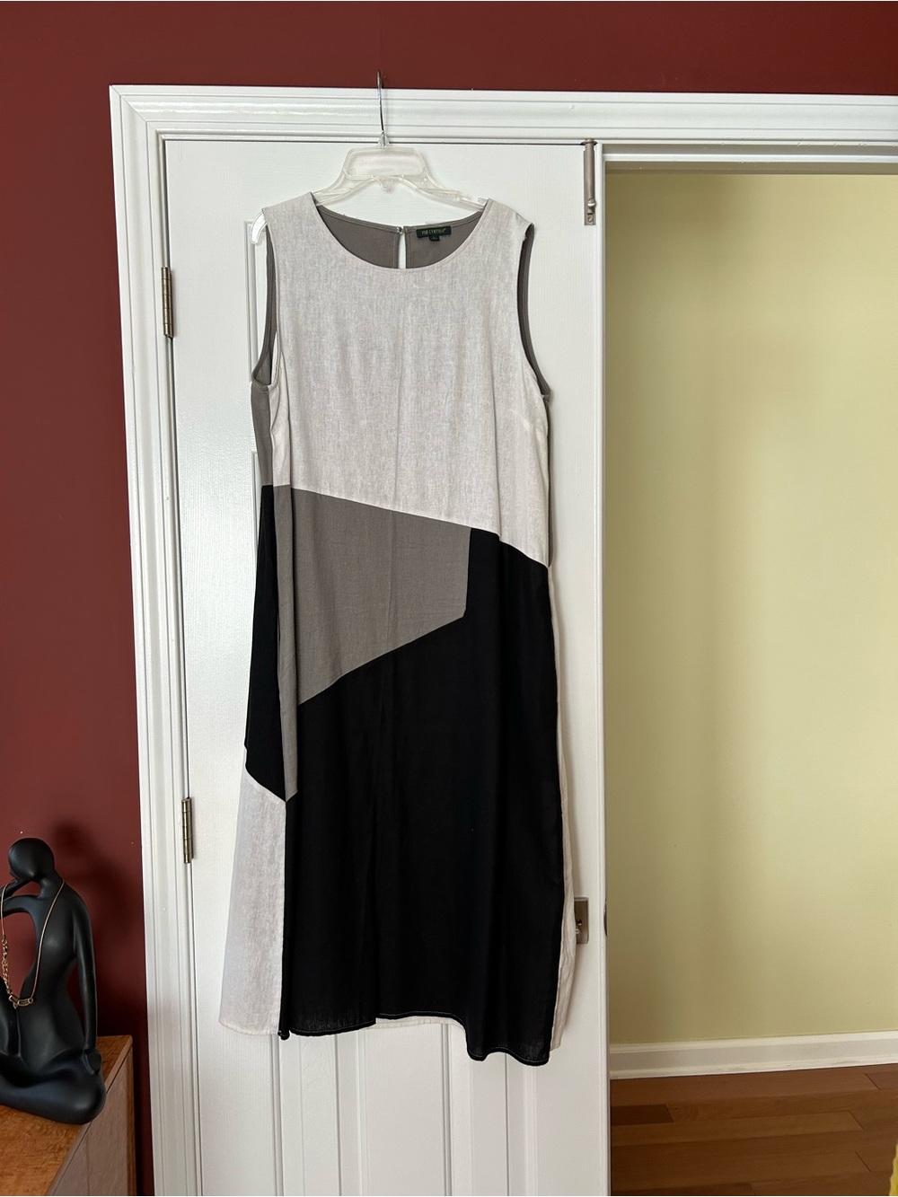 For Cynthia Sleeveless Colorblock Midi Dress - Black, Gray & White